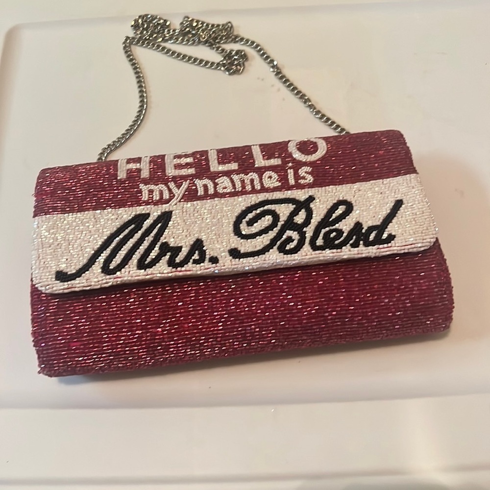 Island to East Side clutch Mr. Blesd